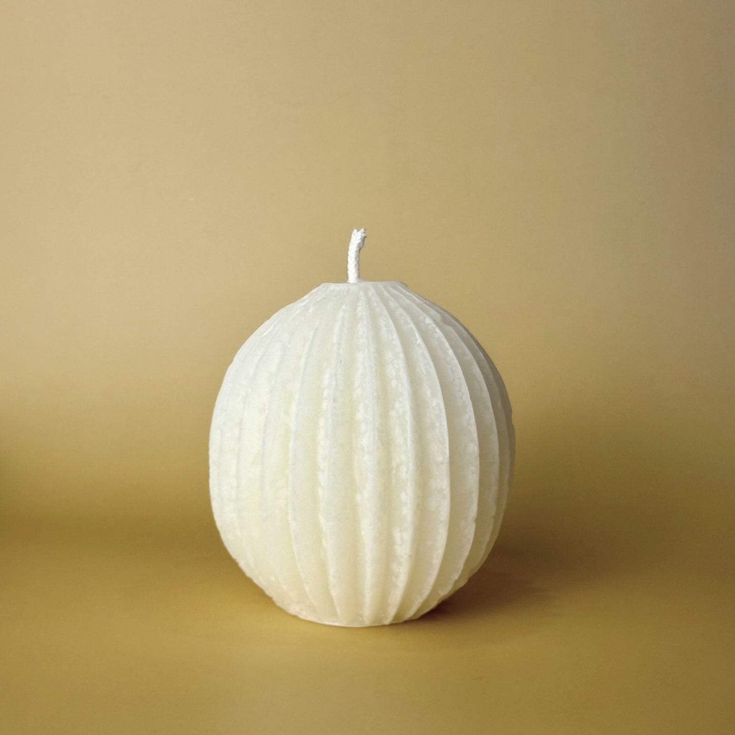 Raven Creek Farm Beeswax Fluted Ball