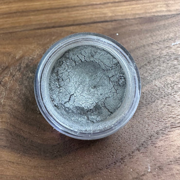 Loose Eye Shadow - Silver Lining Luminous