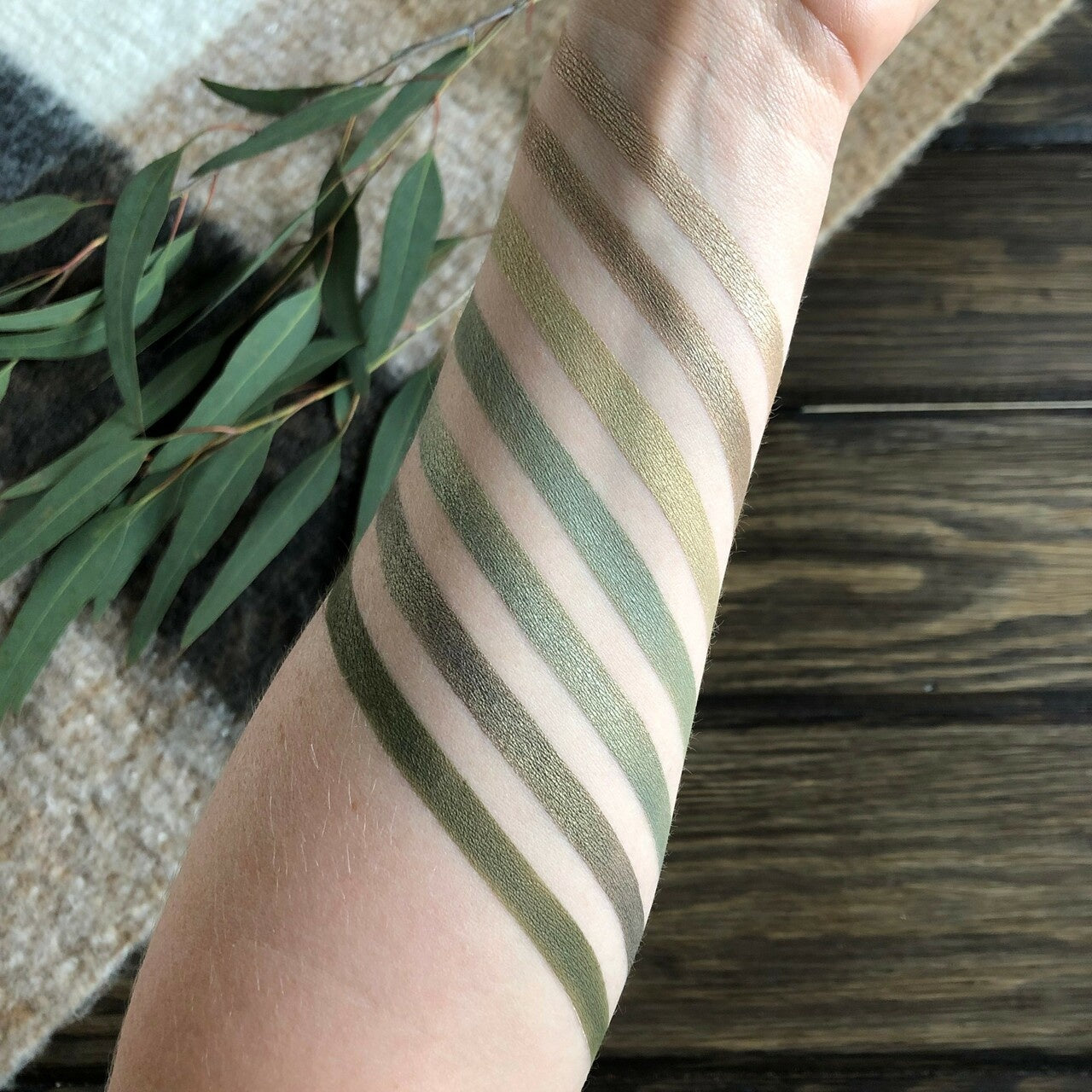 Loose Eye Shadow - Café Latte Luminous