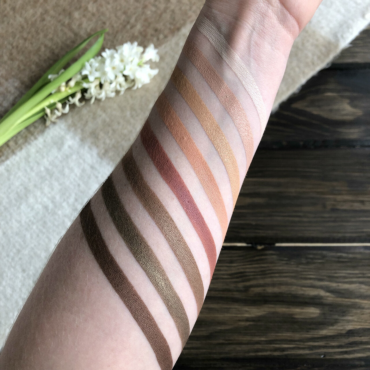 Pressed Eye Shadow - Peachy Pie