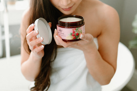 Natural Flavour vs Synthetic Fragrance