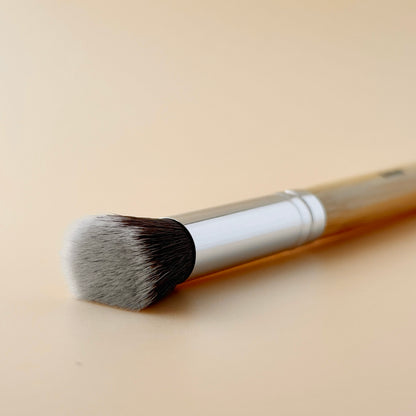 Brush - Petite Flat Top