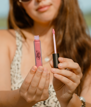 Exquisite Natural Lip Gloss (Matte) - Plum